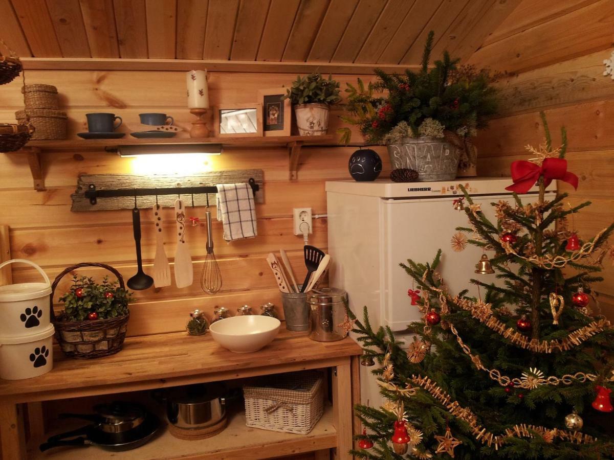 Cabin On Husky Farm Stromsund Luaran gambar